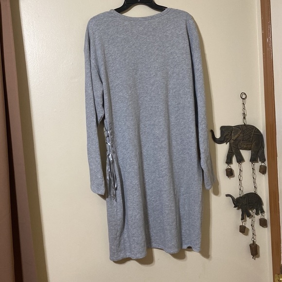 PROJECT RUNWAY sweatshirt dress - Picture 2 of 7
